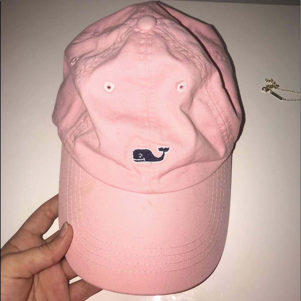vineyard vines hat